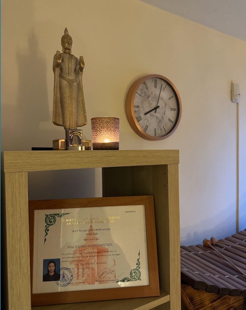 Details from the Jusmin Thai Massage salon